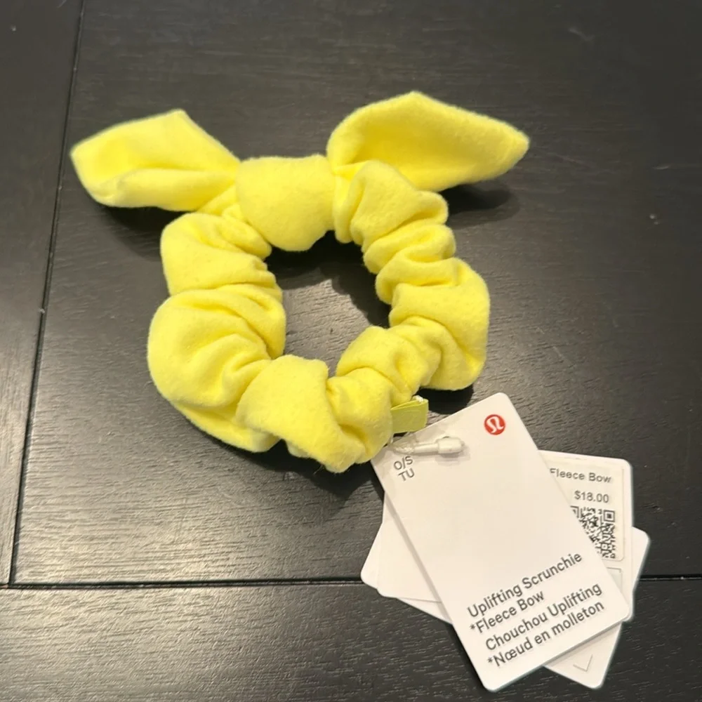 LULULEMON Uplifting Scrunchie Fleece Bow – Electric Lemon 💛 NWT